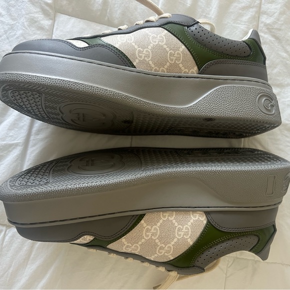 Gently worn. Authentic Gucci shoes. PRE LOVED❤️ GUCCI CHUNKY B MONOGRAM TRAINERS - Picture 6 of 6